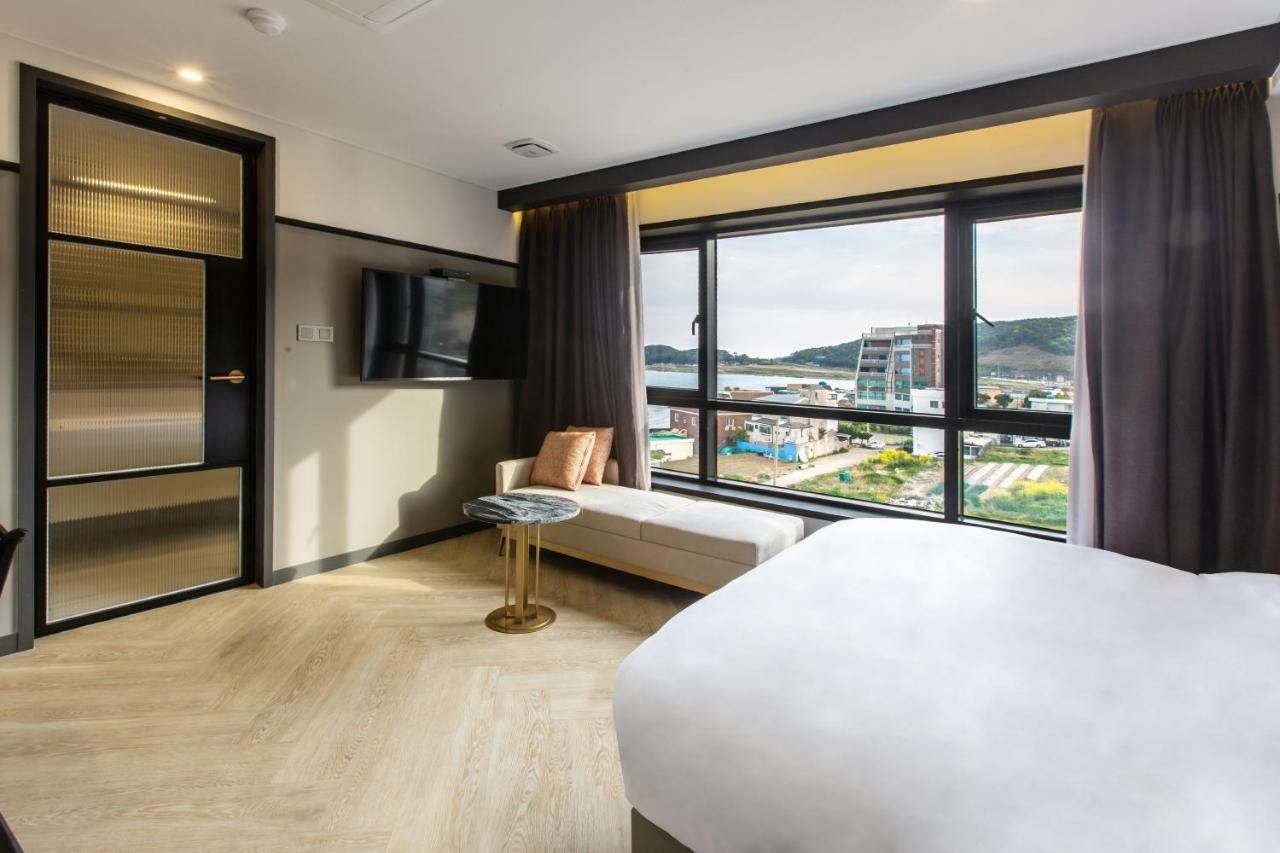 Brown Dot Gijang Yeonhwari Hotel Busan Luaran gambar
