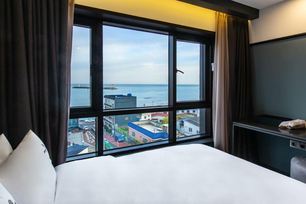 Brown Dot Gijang Yeonhwari Hotel Busan Luaran gambar