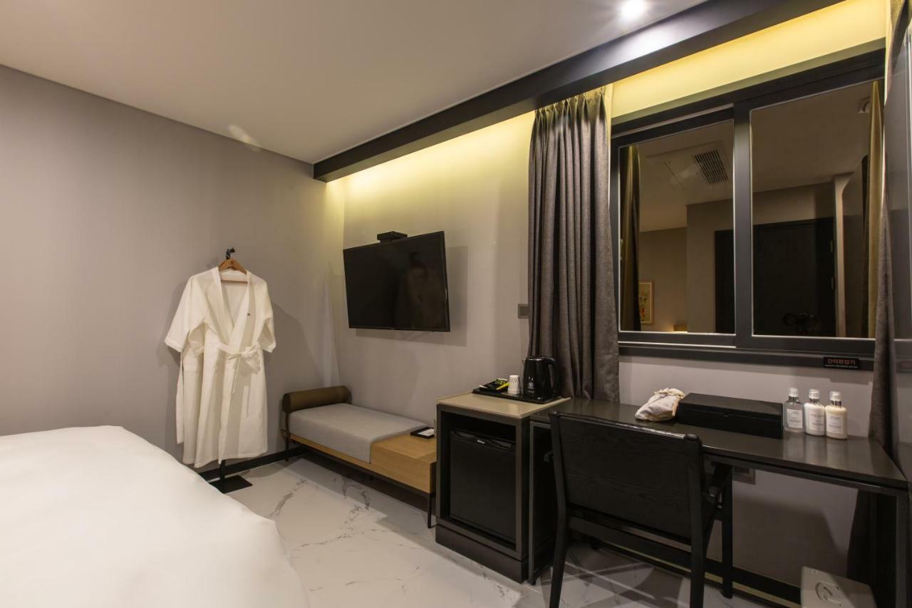Brown Dot Gijang Yeonhwari Hotel Busan Luaran gambar
