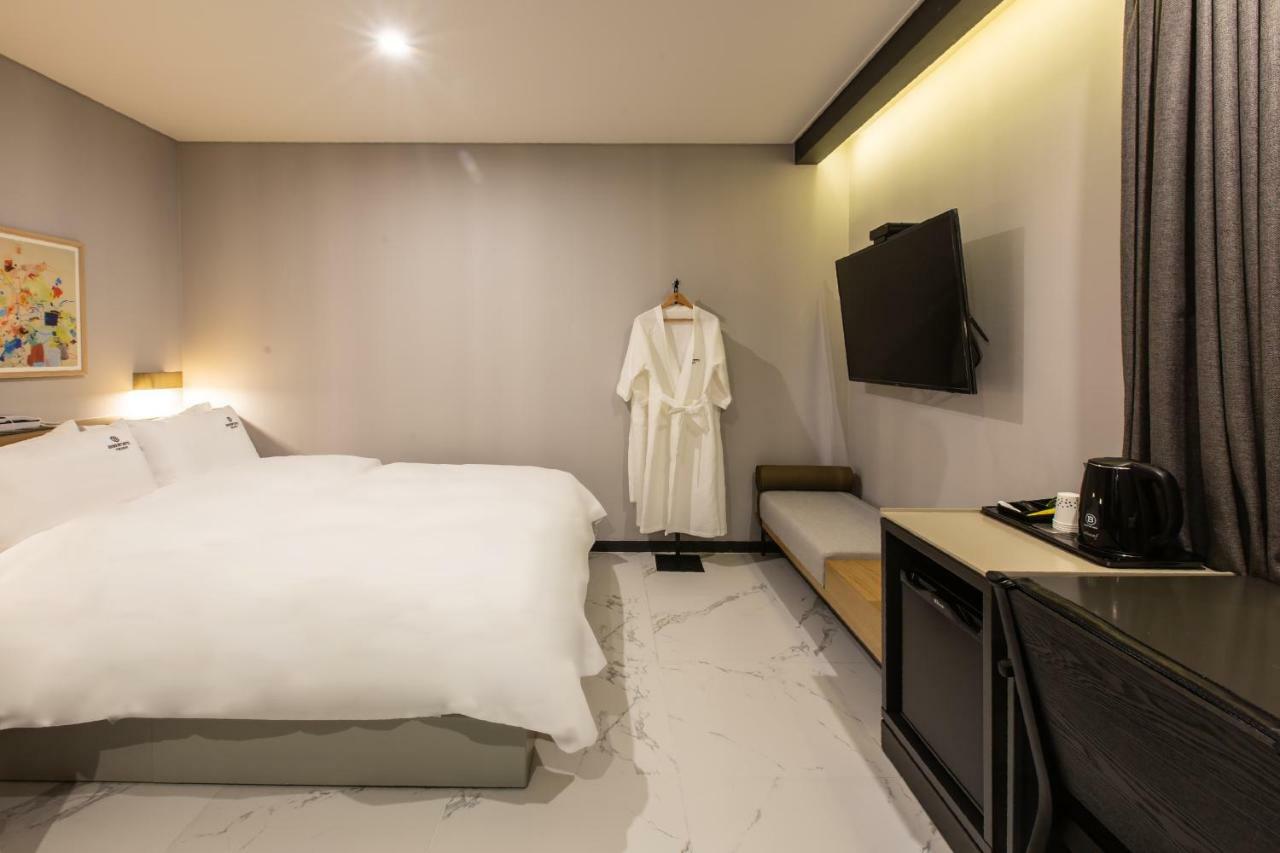 Brown Dot Gijang Yeonhwari Hotel Busan Luaran gambar