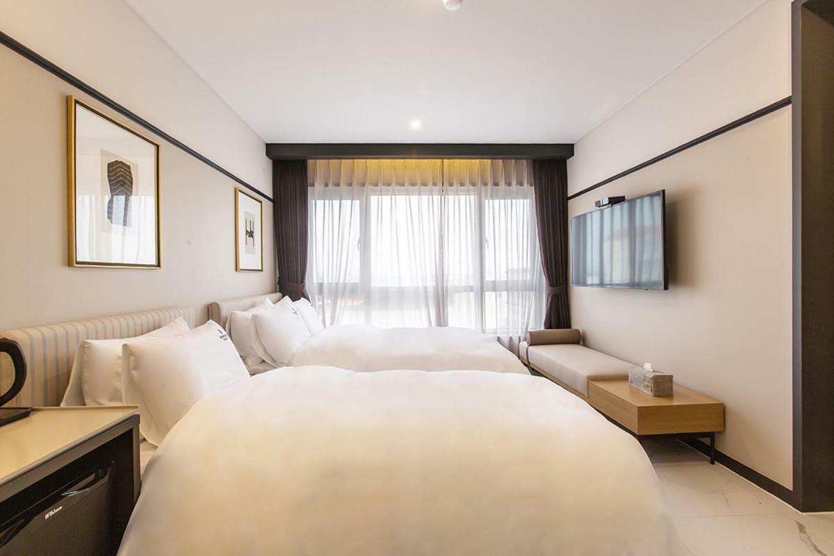 Brown Dot Gijang Yeonhwari Hotel Busan Luaran gambar